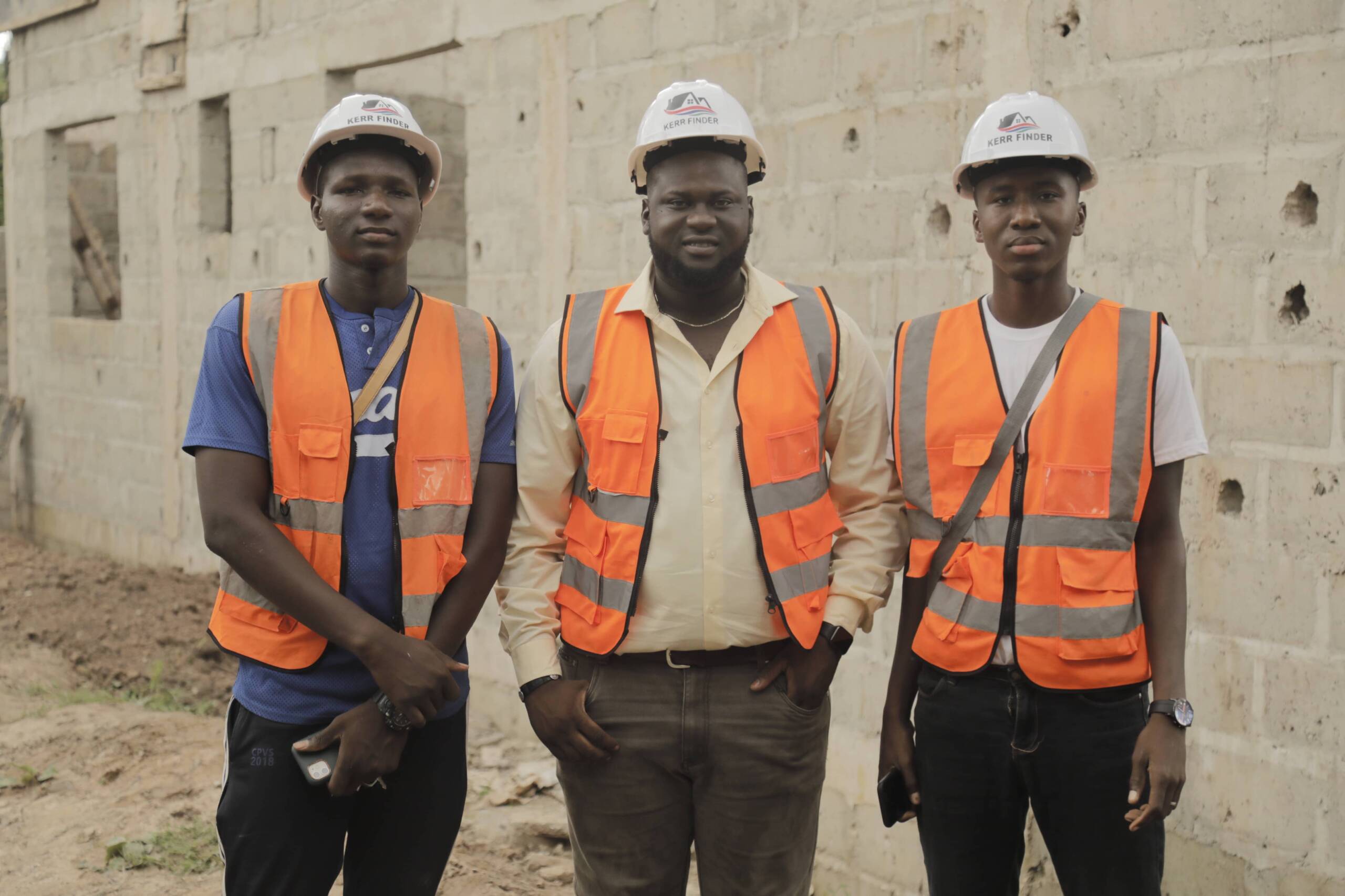 Kerr Finder construction team on site